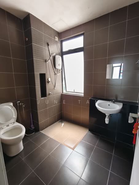 Pangsapuri untuk Disewa di Austin Regency (Pangsapuri Austin Perdana) - June Tan - PropertyGuru.com.my