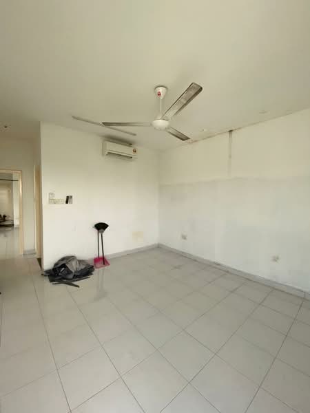 Kondominium untuk Dijual di Cyberia Crescent 1 - JASON YOU - Interior - PropertyGuru.com.my