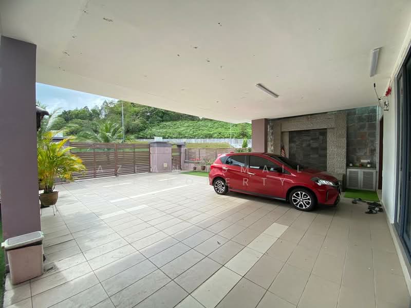 Semi-Detached House for Sale in Taman Impian Emas (Skudai) - Azlan Ismail aiproperty - Exterior - PropertyGuru.com.my