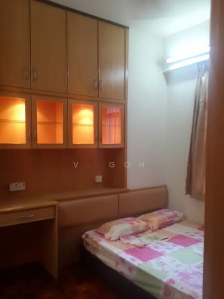 Pangsapuri untuk Disewa di Taman Jubilee Phase 5 - V. Goh - Bedroom - PropertyGuru.com.my