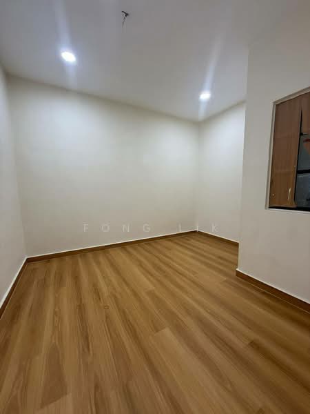 1.5-storey Terraced House for Sale in Taman Perling (Perling) - Fong Lik - Interior - PropertyGuru.com.my