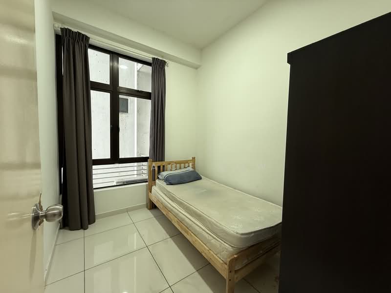 Service Residence for Sale at D'Summit Residences - Grace Low - PropertyGuru.com.my