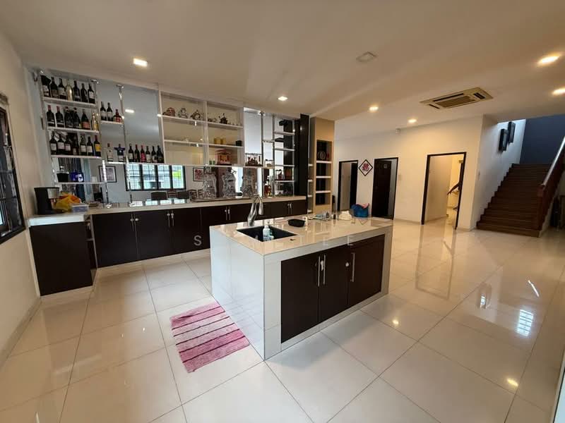 Bungalow for Sale in Taman Kebun Teh (Johor Bahru) - Sam Tee - Kitchen - PropertyGuru.com.my
