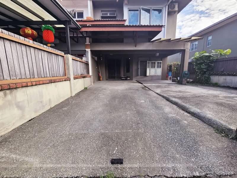 2-storey Terraced House for Sale in Kota Damansara (Selangor) - Wayne Yap - Exterior - PropertyGuru.com.my