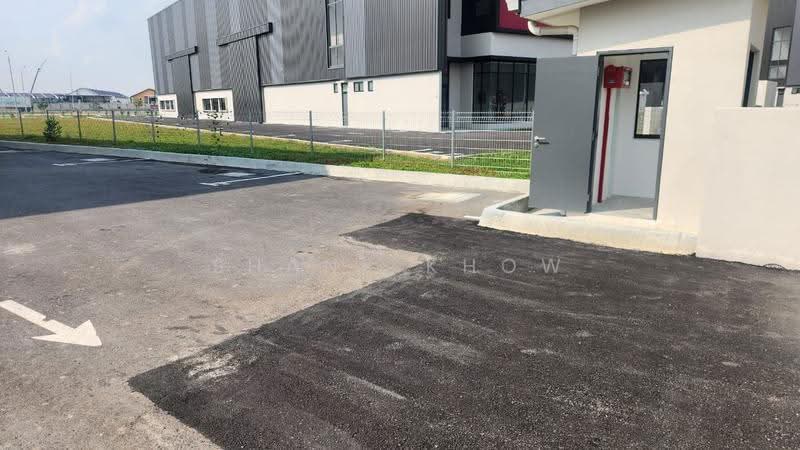 Detached Factory for Sale in Bandar Bukit Raja (Klang) - Shane Khow - Exterior - PropertyGuru.com.my
