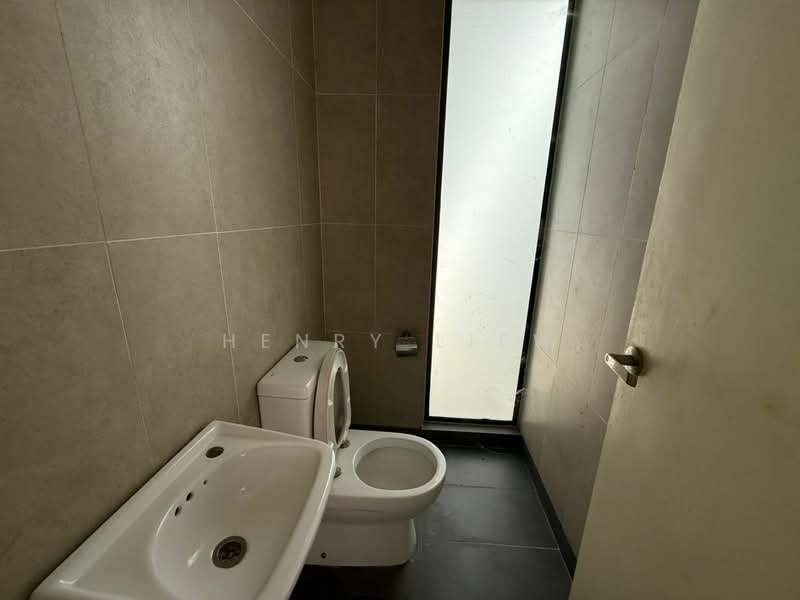 Rumah Teres 3 Tingkat untuk Dijual di Cyberjaya (Selangor) - Henry Liew - Bathroom - PropertyGuru.com.my