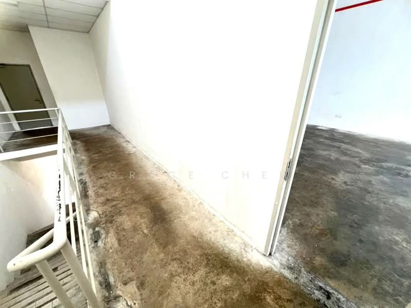 Kilang untuk Disewa di Taman Perindustrian Cemerlang (Ulu Tiram) - Grace Chew - Corridor - PropertyGuru.com.my