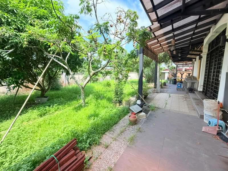Semi-Detached House for Sale in Taman Perling (Perling) - Max Loh - Exterior - PropertyGuru.com.my