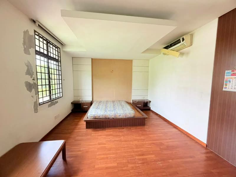 Semi-Detached House for Sale in Taman Perling (Perling) - Max Loh - Bedroom - PropertyGuru.com.my