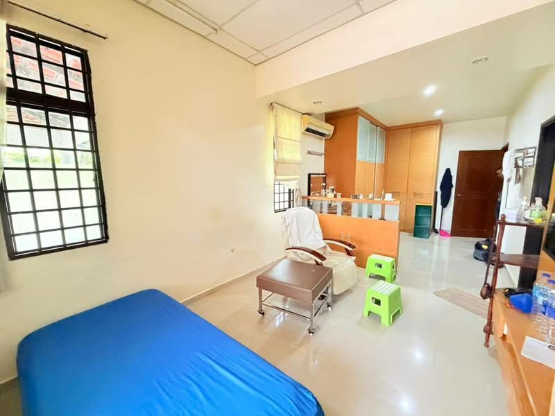 Semi-Detached House for Sale in Taman Perling (Perling) - Max Loh - Bedroom - PropertyGuru.com.my