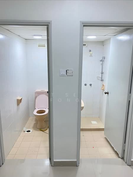 Apartment for Sale at Golden Hills Resort (Amber Court Apartment) - FATT SEONG FONG - Bathroom - PropertyGuru.com.my