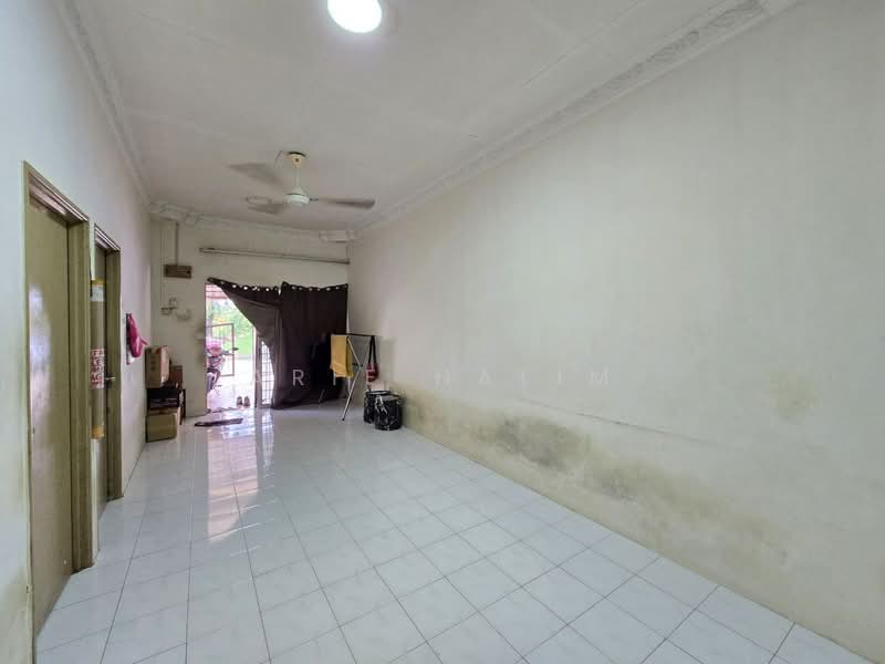 Terraced House for Sale in Sepang (Selangor) - Arif Halim - PropertyGuru.com.my