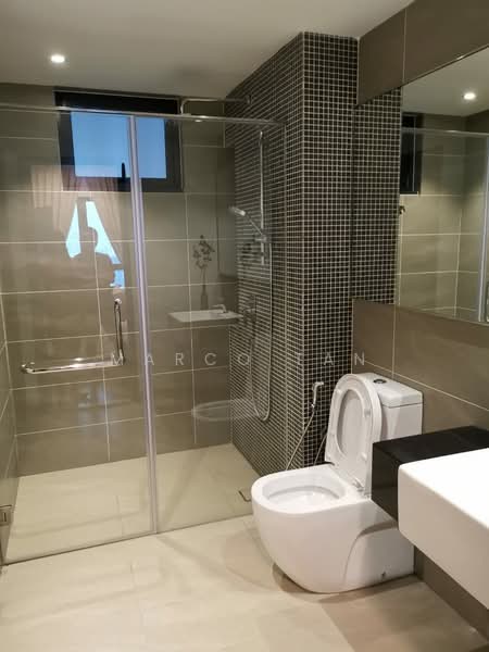 Apartment for Rent at V Residence Suites @ Sunway Velocity - Marco Tan - Bathroom - PropertyGuru.com.my
