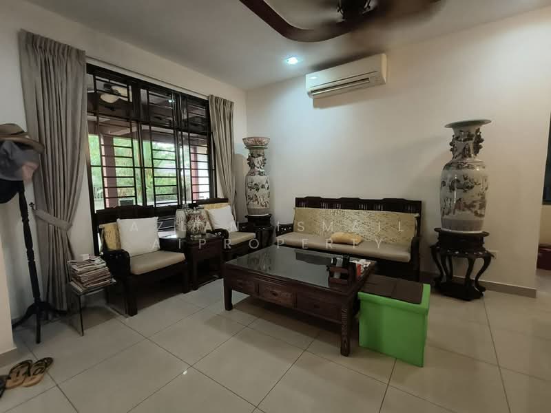 Semi-Detached House for Sale in Horizon Hills (Iskandar Puteri (Nusajaya)) - Azlan Ismail aiproperty - Living Room - PropertyGuru.com.my