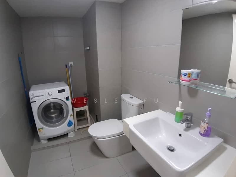 Servis Apartment untuk Dijual di EkoCheras Service Residences - Wesley Fu - Bathroom - PropertyGuru.com.my