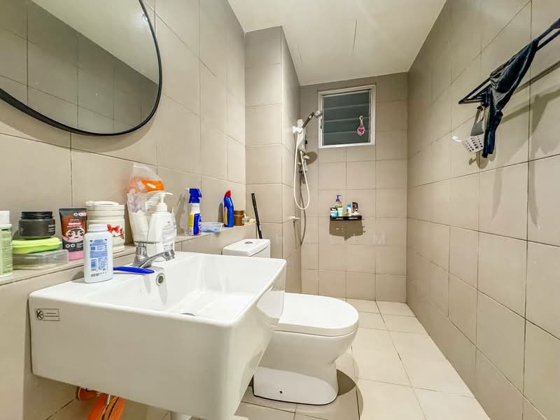 Condominium for Sale at Lakefront Homes - Arif Halim - PropertyGuru.com.my