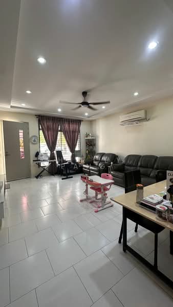 1.5-storey Terraced House for Sale in Iskandar Puteri (Nusajaya) (Johor) - Shirley Pang - Living Room - PropertyGuru.com.my