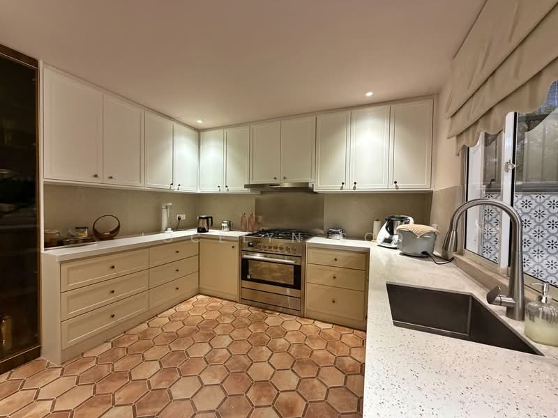 Rumah Banglo untuk Dijual di Damansara Heights (Kuala Lumpur) - Jocelyn Soo - Kitchen - PropertyGuru.com.my