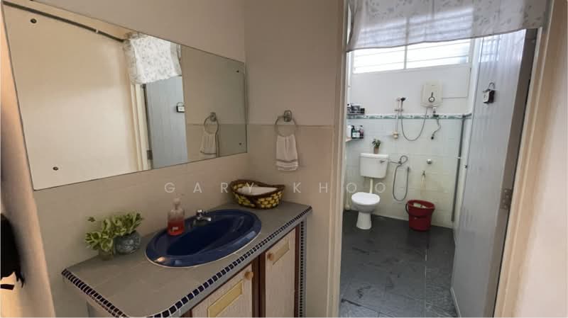Semi-Detached House for Sale in Tanjung Tokong (Penang) - Gary Khoo - Bathroom - PropertyGuru.com.my