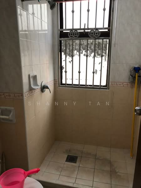Bungalow for Sale in Sungai Long (Bandar Sungai Long) - Shanny Tan - Bathroom - PropertyGuru.com.my