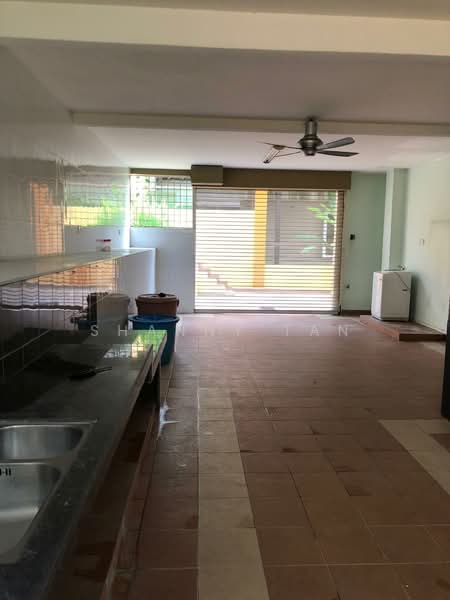 Bungalow for Sale in Sungai Long (Bandar Sungai Long) - Shanny Tan - Kitchen - PropertyGuru.com.my