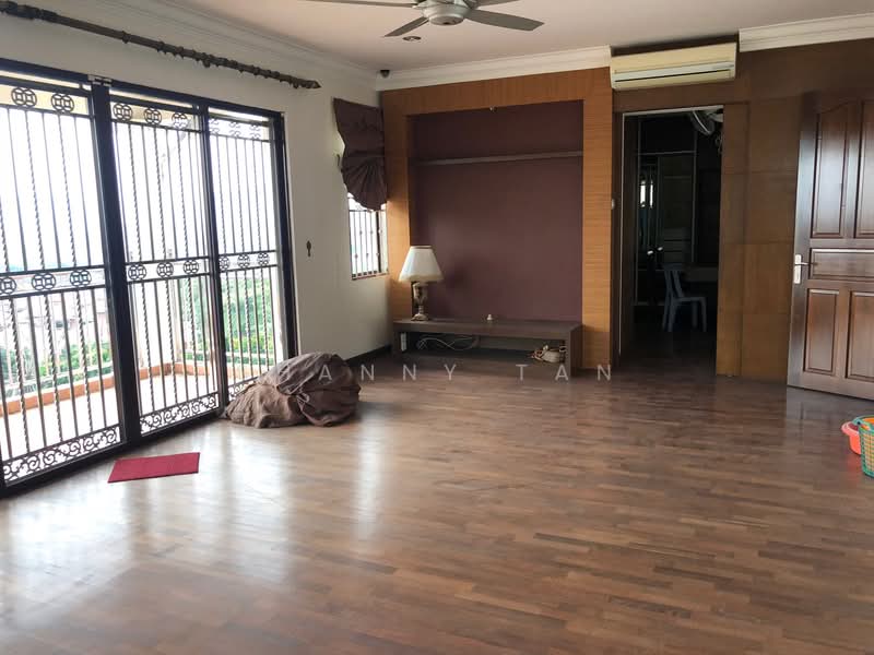 Bungalow for Sale in Sungai Long (Bandar Sungai Long) - Shanny Tan - Living Room - PropertyGuru.com.my