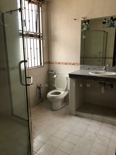 Bungalow for Sale in Sungai Long (Bandar Sungai Long) - Shanny Tan - Bathroom - PropertyGuru.com.my