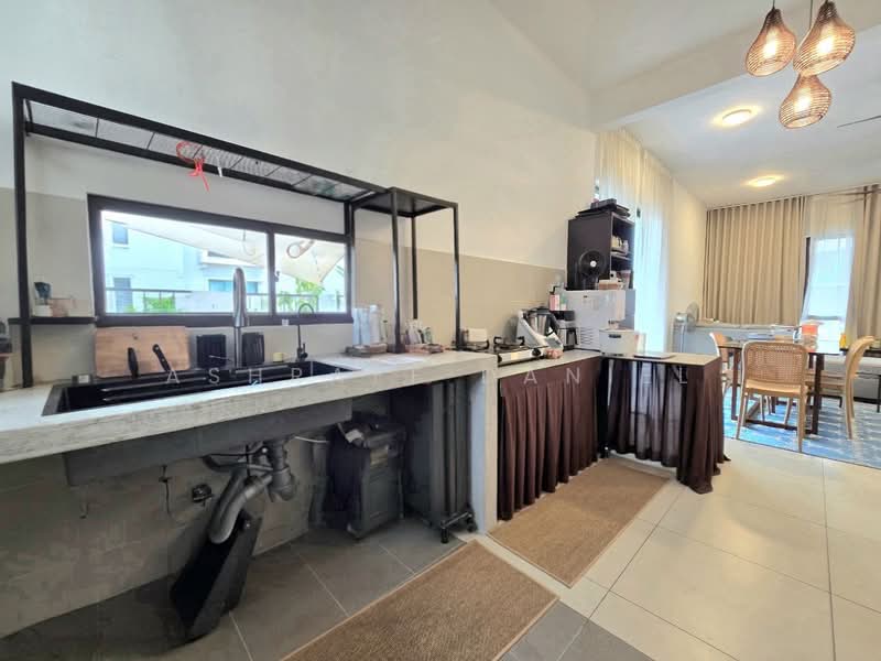 2-storey Terraced House for Sale in Alam Impian (Shah Alam) - Ashraff Daniel - Kitchen - PropertyGuru.com.my