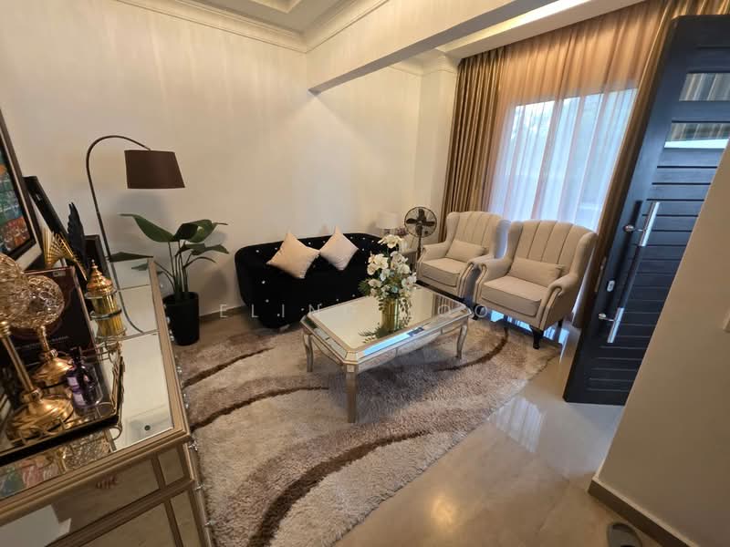 Rumah Banglo untuk Dijual di Ampang (Selangor) - Eling Loo - Living Room - PropertyGuru.com.my