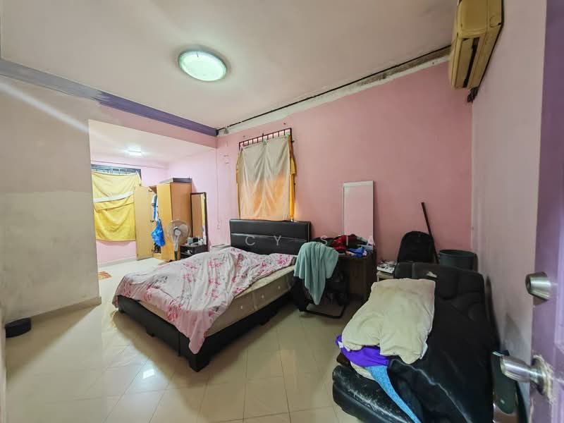 Rumah Teres 2 Tingkat untuk Dijual di Skudai (Johor) - Vincy Sia - Bedroom - PropertyGuru.com.my