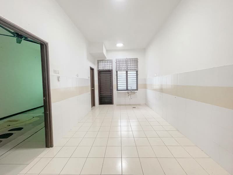 Rumah Teres untuk Dijual di Taman Saujana KLIA (Sepang) - Arif Halim Halim - PropertyGuru.com.my