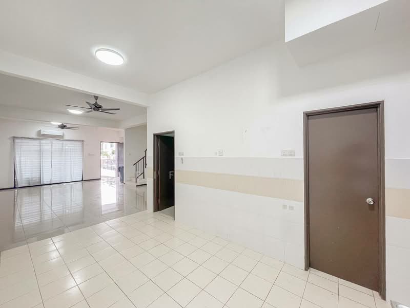 Rumah Teres untuk Dijual di Taman Saujana KLIA (Sepang) - Arif Halim Halim - PropertyGuru.com.my