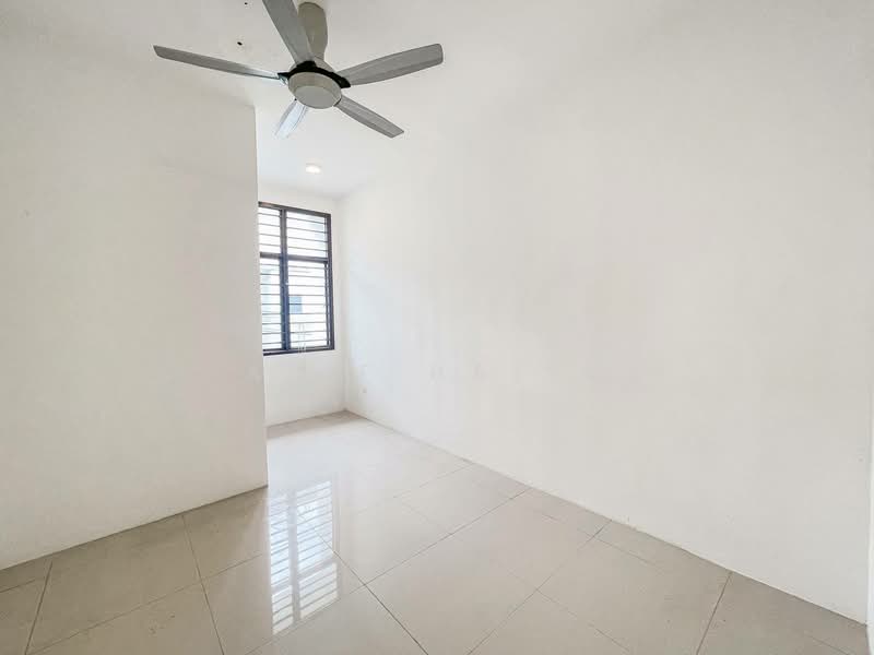 Rumah Teres untuk Dijual di Taman Saujana KLIA (Sepang) - Arif Halim Halim - PropertyGuru.com.my