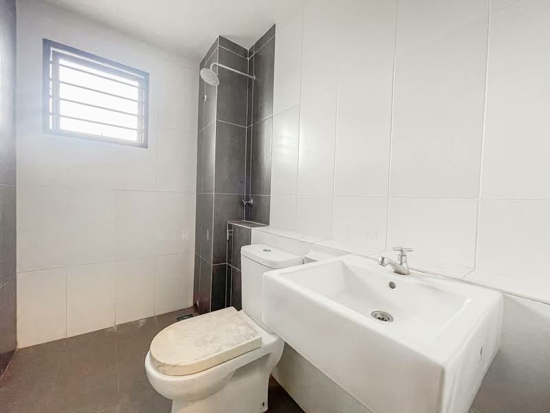 Rumah Teres untuk Dijual di Taman Saujana KLIA (Sepang) - Arif Halim Halim - PropertyGuru.com.my