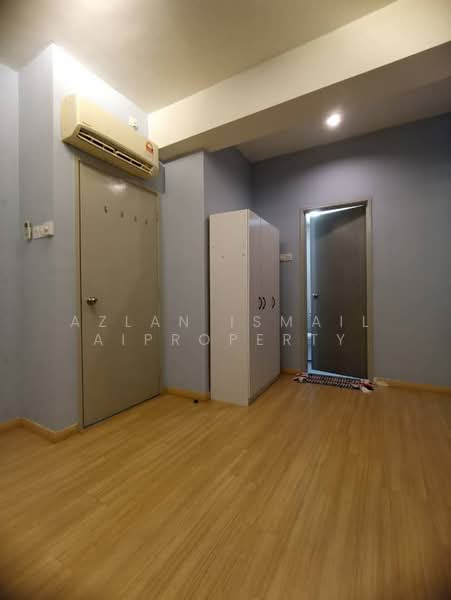 Servis Apartment untuk Dijual di Residences @ 1 Tebrau - Azlan Ismail aiproperty - PropertyGuru.com.my