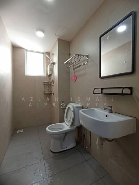 Servis Apartment untuk Dijual di Residences @ 1 Tebrau - Azlan Ismail aiproperty - PropertyGuru.com.my