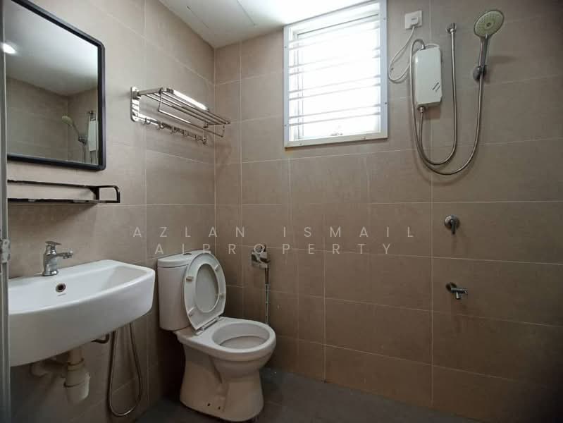 Servis Apartment untuk Dijual di Residences @ 1 Tebrau - Azlan Ismail aiproperty - PropertyGuru.com.my