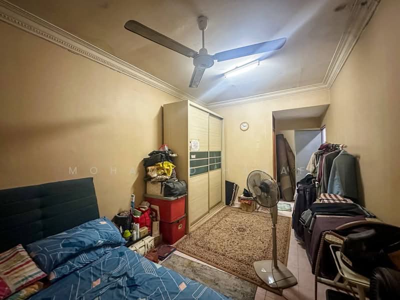 1-storey Terraced House for Sale in Seksyen 18 (Shah Alam) - Mohamad Hanafi - PropertyGuru.com.my