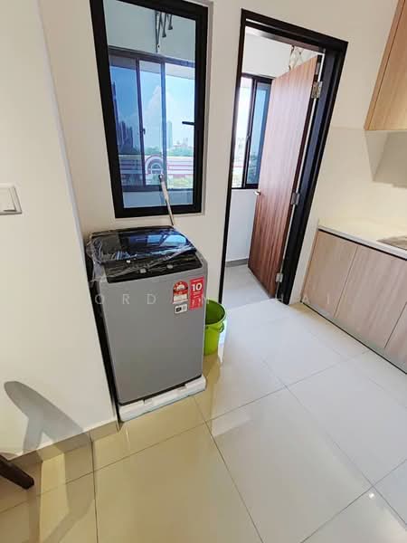 Servis Apartment untuk Dijual di Veranda Residence - Gordon Chai - Kitchen - PropertyGuru.com.my