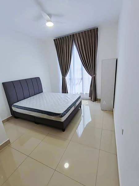 Servis Apartment untuk Dijual di Veranda Residence - Gordon Chai - Bedroom - PropertyGuru.com.my
