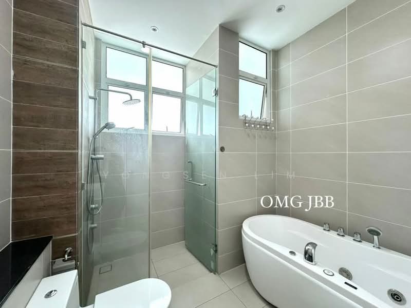 Rumah Berkembar untuk Dijual di Setia Eco Park (Setia Alam) - Yongsen Lim - Bathroom - PropertyGuru.com.my