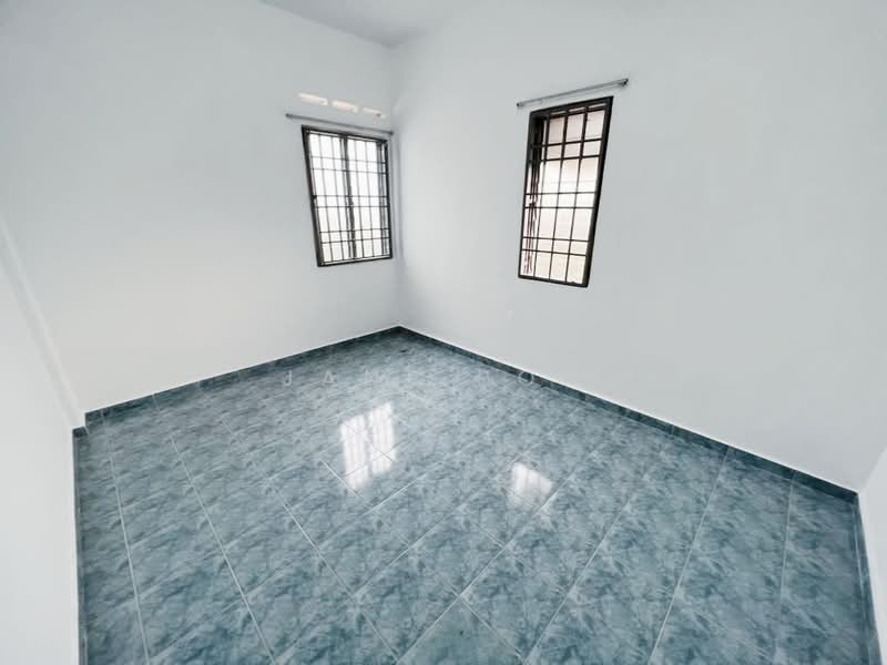 Flat for Sale at Taman Sri Kluang - Jane Poh - Interior - PropertyGuru.com.my