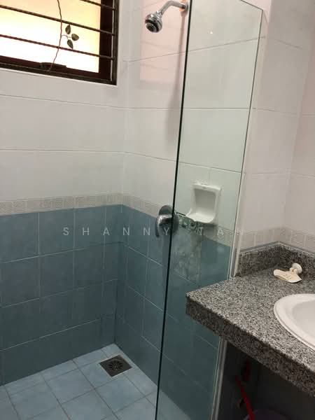 Bungalow for Sale in Sungai Long (Bandar Sungai Long) - Shanny Tan - Bathroom - PropertyGuru.com.my