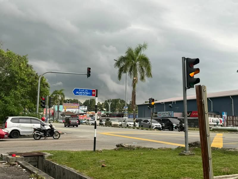 Shop for Rent in Taman Tan Sri Yaacob (Johor Bahru) - Christin Goh - PropertyGuru.com.my