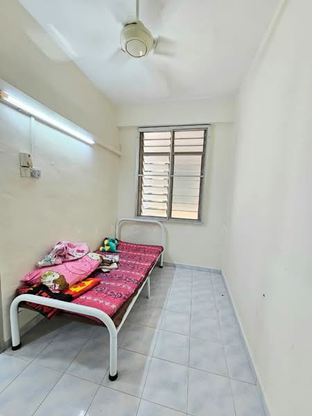 Flat for Sale at Skudai Baru - Vincy Sia - Bedroom - PropertyGuru.com.my