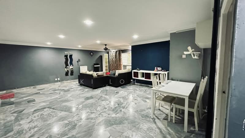 Kondominium untuk Dijual di Pelangi Indah Condominium - Loki Loh Loh - Living Room - PropertyGuru.com.my