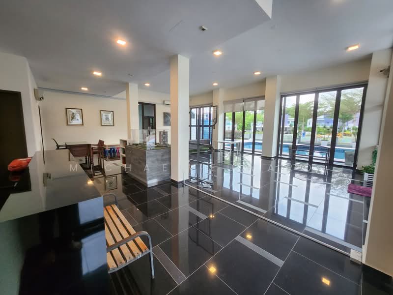 Bungalow for Sale in Perdana Lakeview East (Cyberjaya) - Michael Edward - Living Room - PropertyGuru.com.my