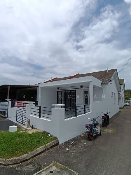 1-storey Terraced House for Sale in Taman Putri (Kulai) - Sufi Norman - Exterior - PropertyGuru.com.my