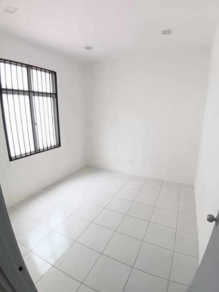 1-storey Terraced House for Sale in Taman Putri (Kulai) - Sufi Norman - Interior - PropertyGuru.com.my