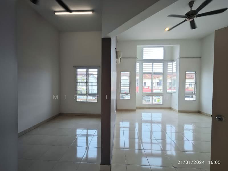 2-storey Terraced House for Sale in Setia Indah 9 (Setia Alam) - Michelle Tan - Interior - PropertyGuru.com.my